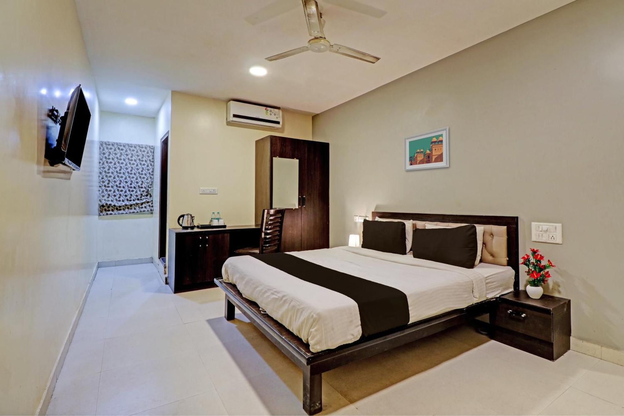 Hotel O Royal Bliss International บังกาลอร์ ภายนอก รูปภาพ